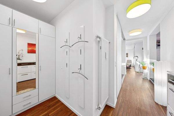 Eingang und Garderobe