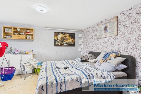 Schlafzimmer UG