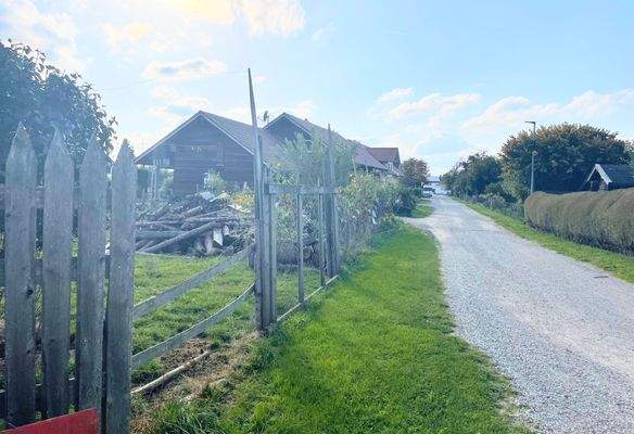 Zufahrt Norseite.jpeg