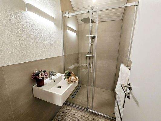 Dachgeschoss Badezimmer