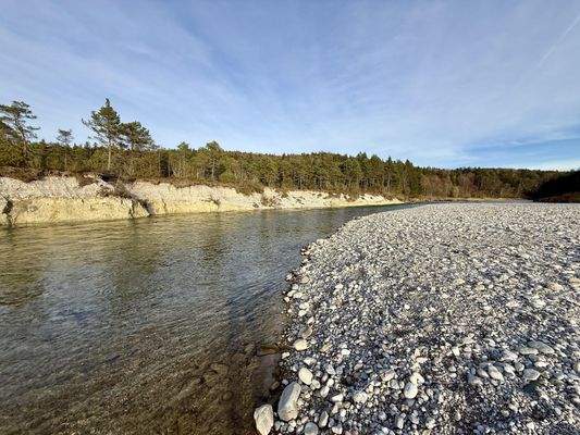 5 Gehminuten vom Grundstück