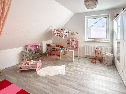 Ein weiteres Zimmer im OG