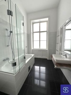 Badezimmer 1