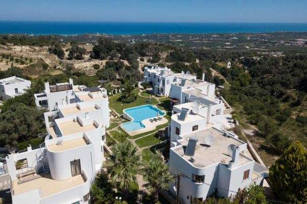 Kreta, Ag. Paraskevi: Tolle Wohnung in schöner Anlage mit Meerblick zu verkaufen