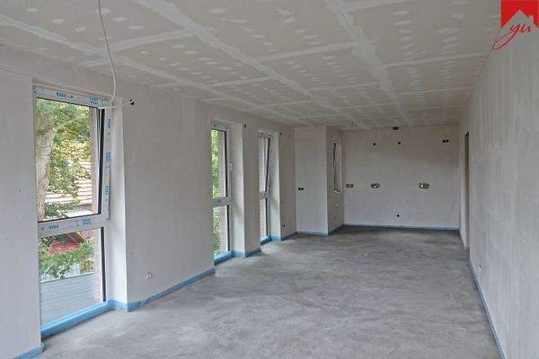 offene Küche mit Wohn- und Essbereich