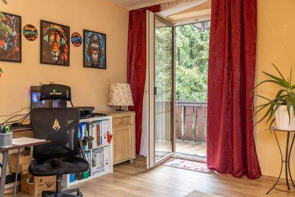 Großzügiges Wohnhaus mit Garten, Wintergarten & PV – ruhig gelegenes Raumwunder