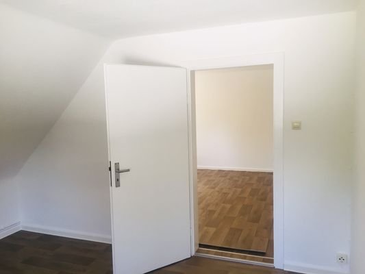 Schlafzimmer Blick 2.jpg