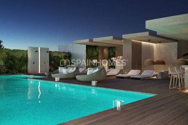 High Ceiling Apartments with Spacious Terraces in Malaga City