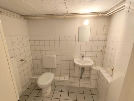 WC 2.jpg