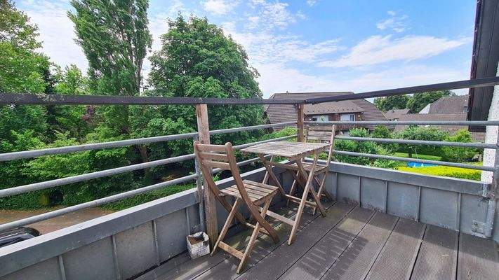 EH 4 - OG links - Balkon