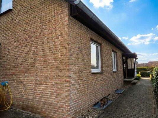 Aussenansicht mit Eingang