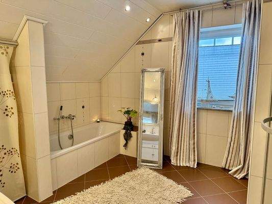 IO-Regulshausen-Innenansicht-Bad-DG