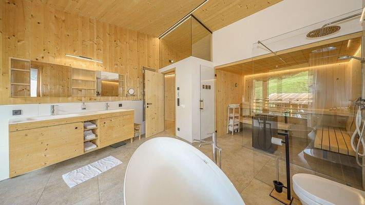 KITZIMMO-Modernes Haus & historisches Bauernhaus mit Freizeitwohnsitz kaufen - Immobilien Fieberbrunn.