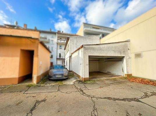 Rückansicht - Zufahrt