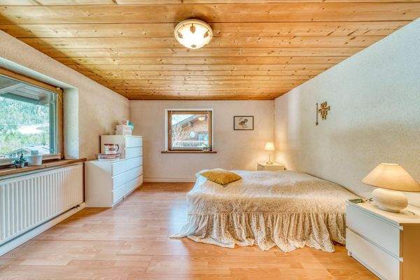 Schlafzimmer | Erster Stock-15