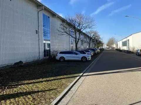 Neutraubling Garage, Neutraubling Stellplatz