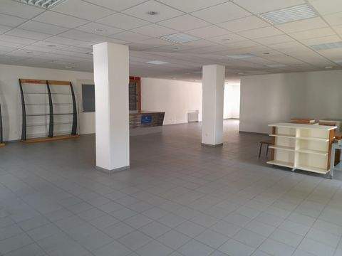 Spiegelau Ladenlokale, Ladenflächen 