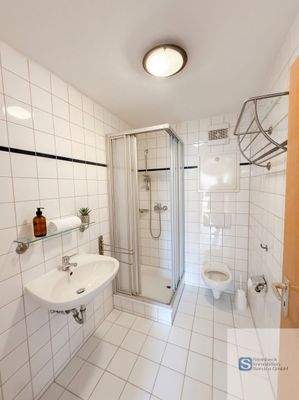 Badezimmer (Ai bearbeitet)