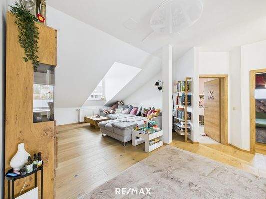 Zweifamilienhaus in Illmitz Wohnzimmer OG