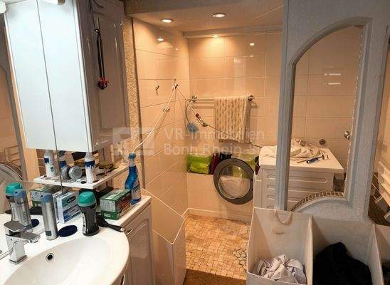 Krebsaueler Str. 11 Duschbad EG 