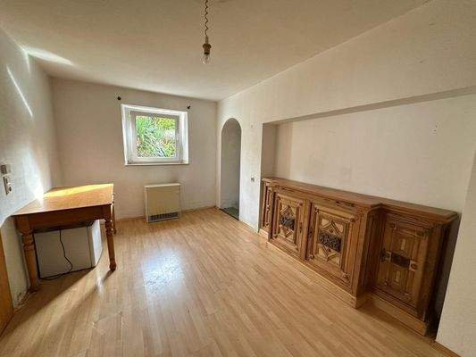 EG Durchgang Wohnung 1