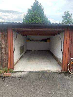 offene Garage