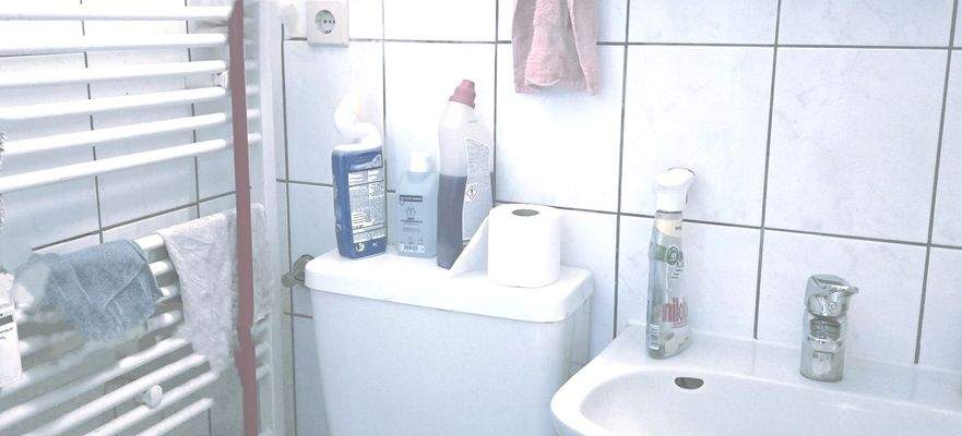 Handtuch-Heizkörper.Detail.Badezimmer.Bsp.