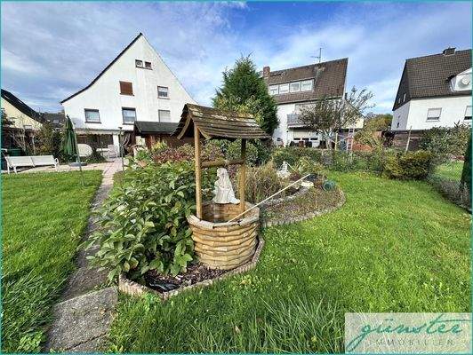 Rückansicht mit Garten