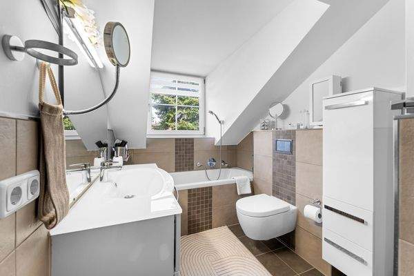 Badezimmer (Wohnung 1)