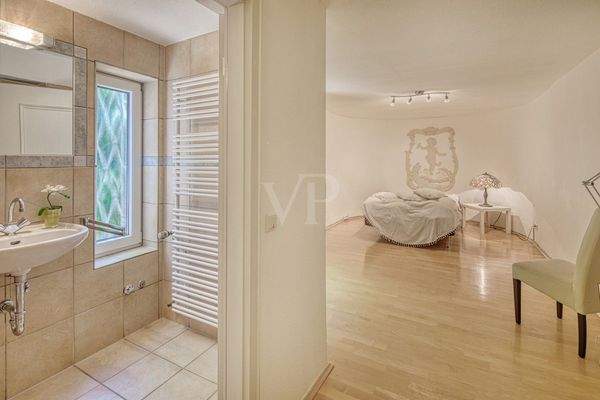 Bad en-Suite / Schlafzimmer