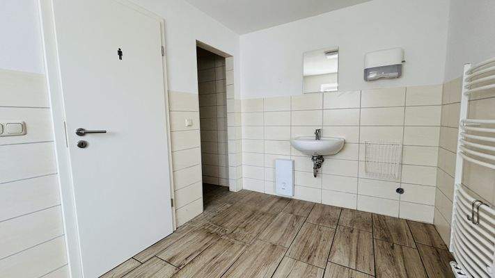 Sanitärbereich mit Dusche