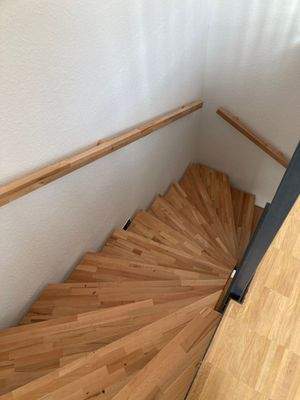 9. Haus 35 Treppe
