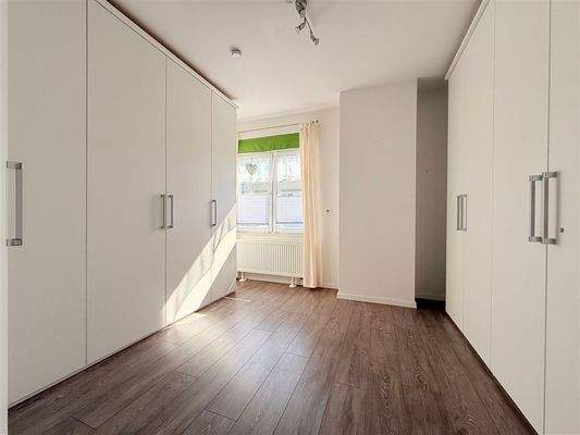 Ankleidezimmer / Kinderzimmer 