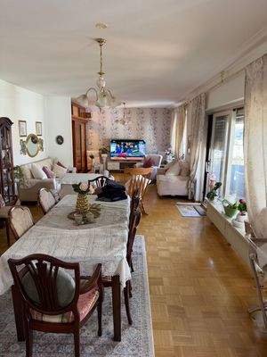 Wohnzimmer 1. OG rechts