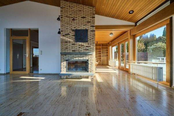 EG Wohnzimmer mit Kamin