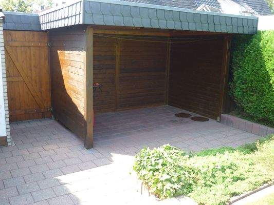 überdachte Terrasse