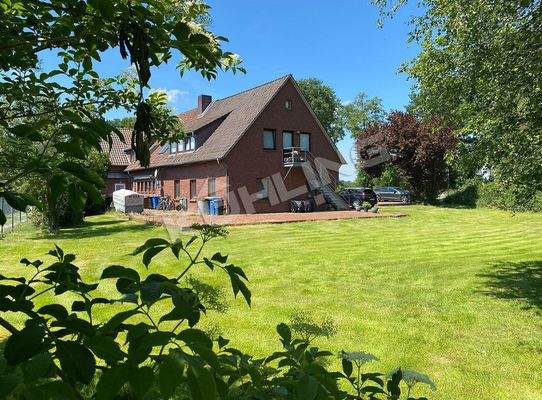 Wohnhaus mit angrenzendem Baugrundstück