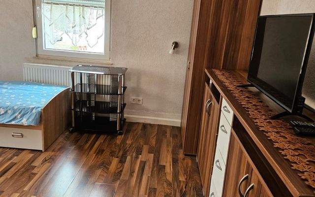 Zimmer mieten WG Zeitwohnen Stuttgart Möhringen urbanbnb 8.jpeg