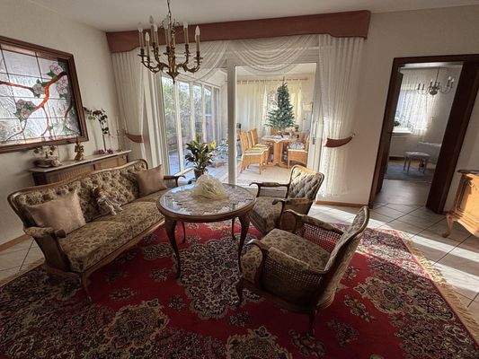 Wohnzimmer und Wintergarten