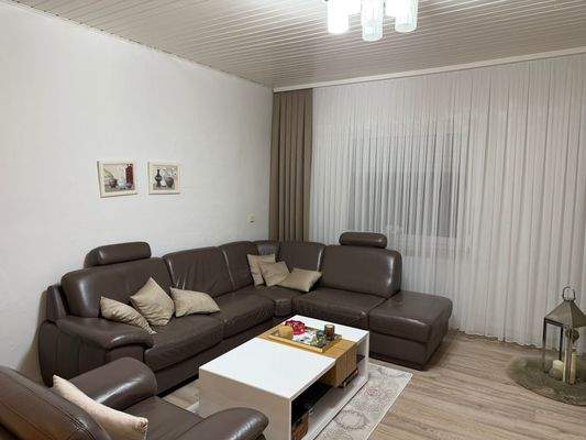 Wohnzimmer OG u DG Wohnung