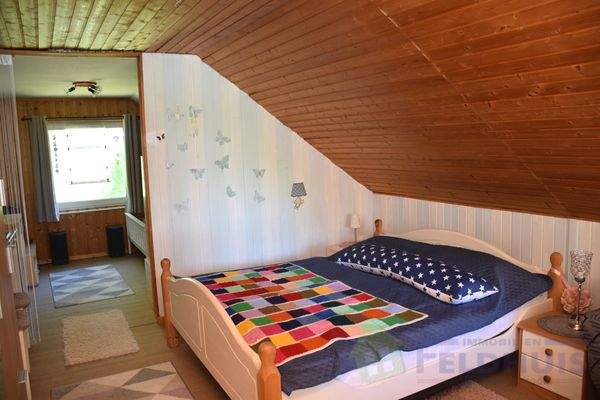 Durchgangszimmer DG Bild 1
