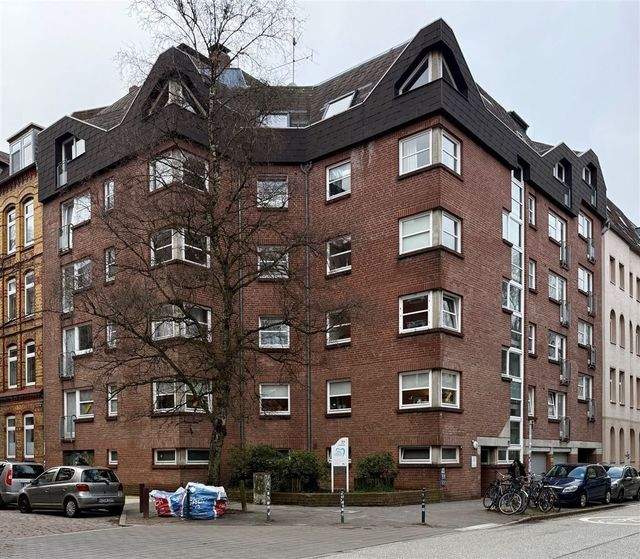 Geräumige 2-Zimmer-Whg. mit Aufzug u. Stellplatz // Gerhardstr. Kiel-Brunswik - Foto 2