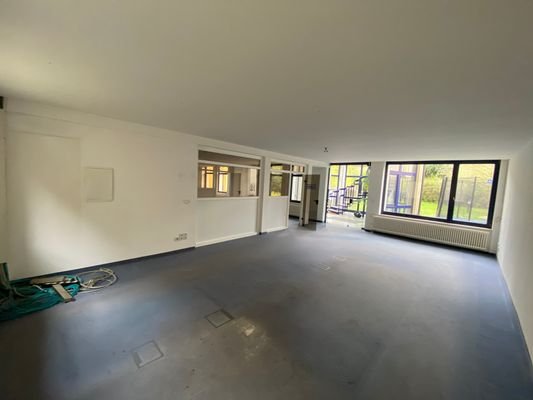 Ausstellungs-/Bürobereich
