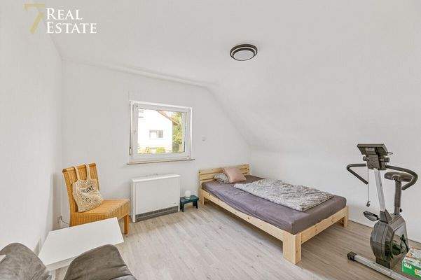 20250911_Kamil_Trojan_Design_Menzingen_Hebelstr._16_Bildnummer-030