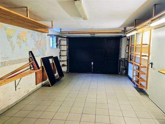 Garage für 2 Fahrzeuge