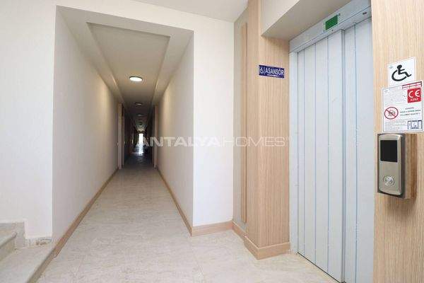 Apartments in a Complex with Swimming Pool in Aksu Altintas