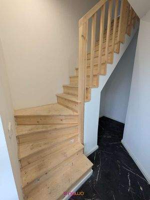 Aufgang zur Dachgeschosswohnung