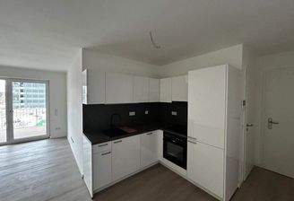 küche und wohnbereich.jpg