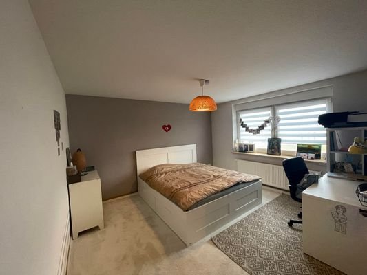 Schlafzimmer im OG