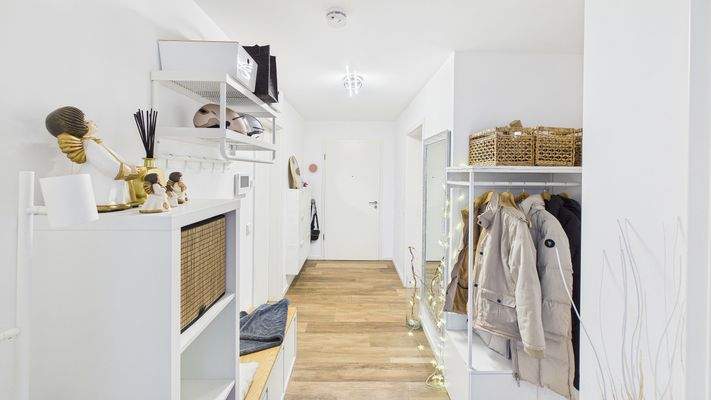 EINGANGSBEREICH EIGENTUMSWOHNUNG